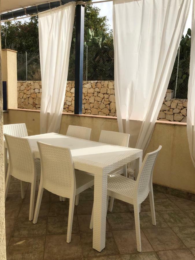 Baglio Mazzara Apartment Кустоначи Екстериор снимка